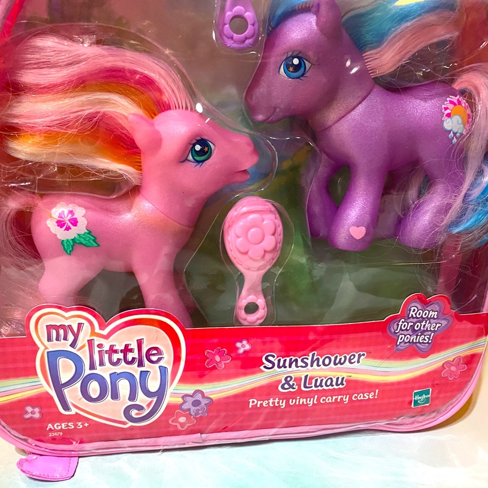 MY LITTLE PONY G3 NWT VTG 2004 SUNSHOWER & LUAU PONIES w/PRETTY VINYL CARRY CASE - Picture 2 of 14